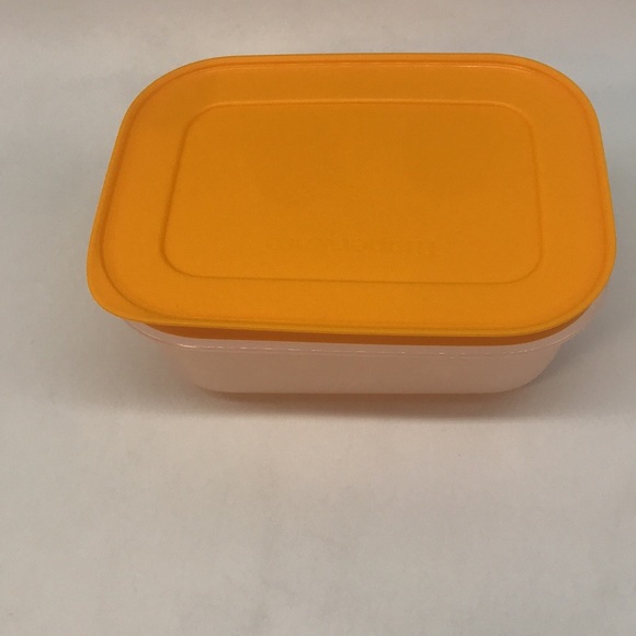 Tupperware Freeze it Containers Set of 4 - Picture 10 of 14